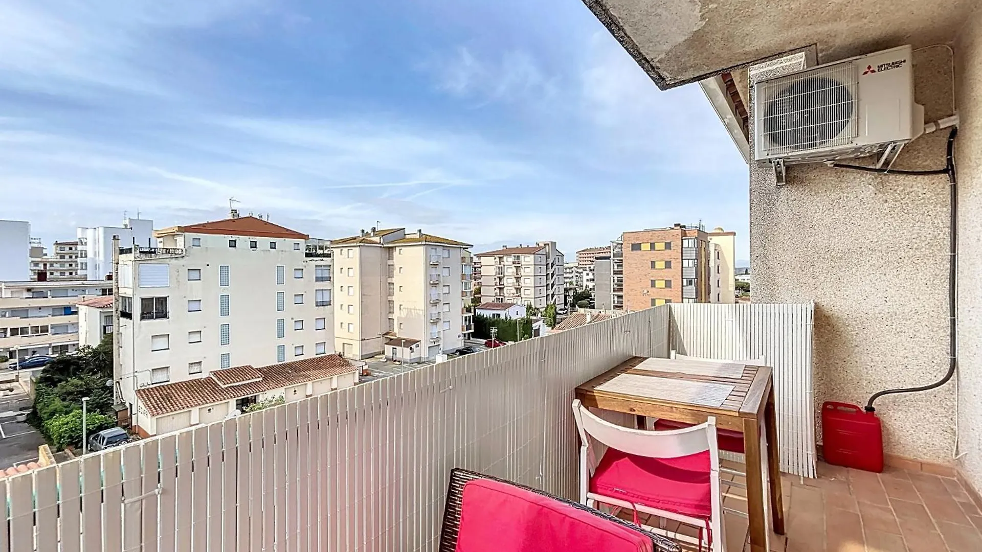 Apartamento Sol Y Playa 4 1 Piso Muy Bonito Y Reformado Rosas España