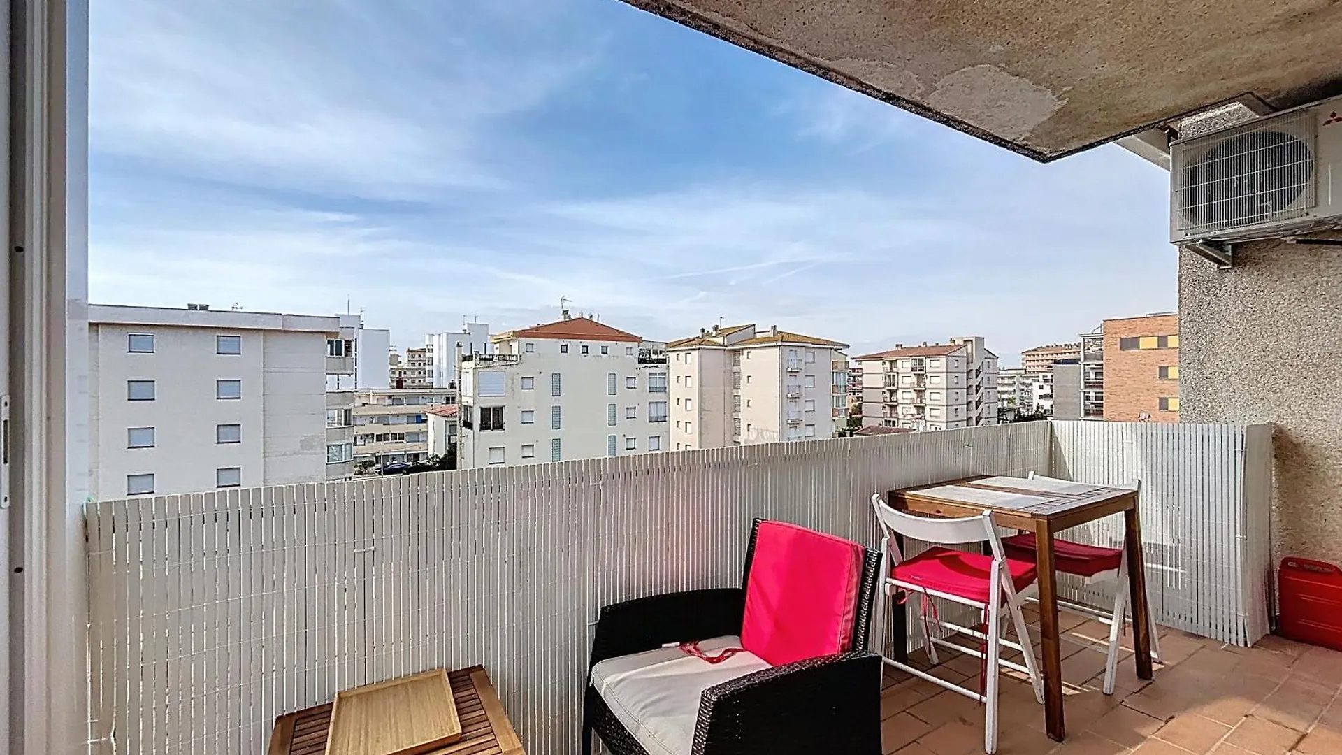 Apartamento Sol Y Playa 4 1 Piso Muy Bonito Y Reformado Rosas España