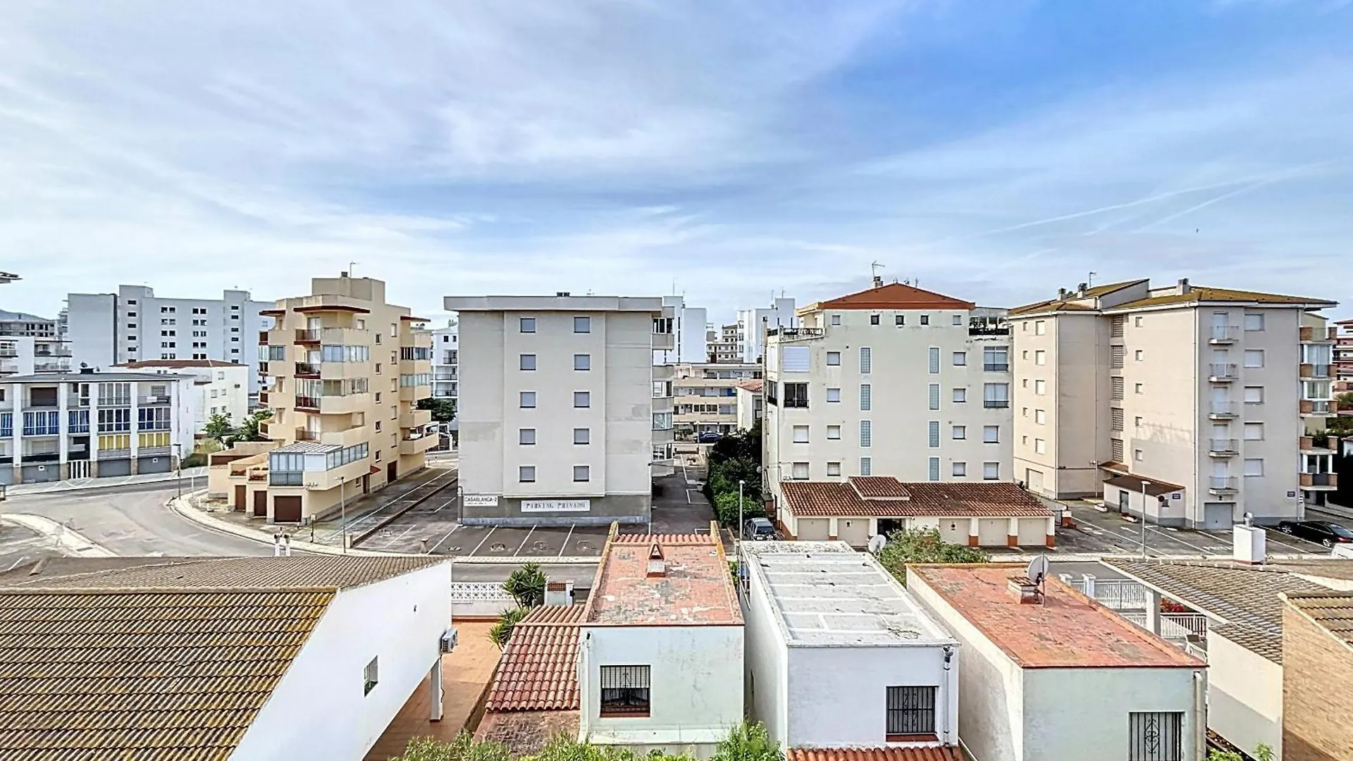 Apartamento Sol Y Playa 4 1 Piso Muy Bonito Y Reformado Rosas